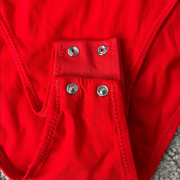 Free People Intimately Bodysuit Red Ribbed One-Piece Layer Women’s Size M NWOT - Picture 9 of 13